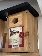 Load image into Gallery viewer, Western Bluebird Nesting House